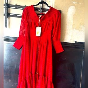 Red dress never used